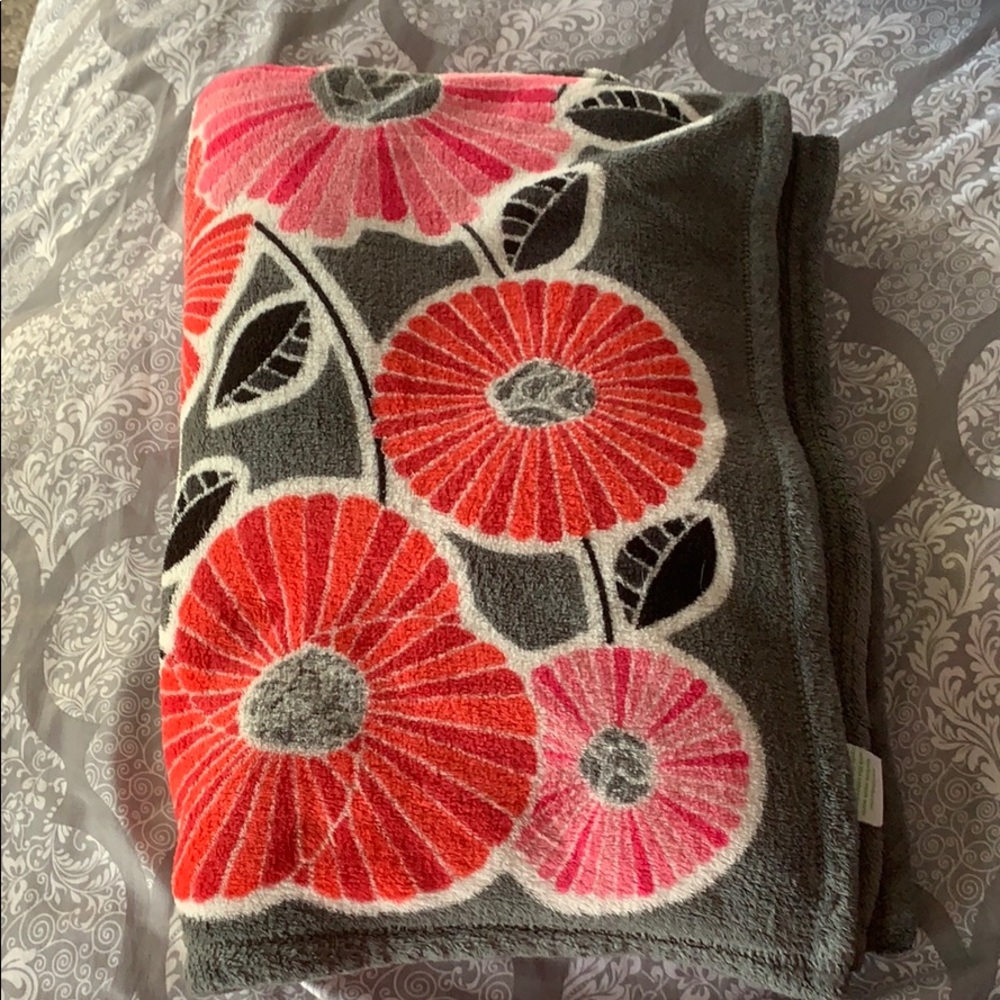 Vera Bradley blanket